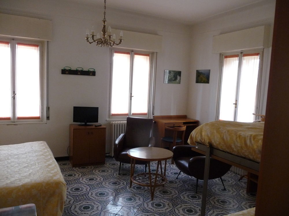 Hotel National Zelbio Extérieur photo